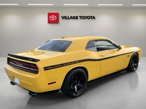 Used 2012 Dodge Challenger SRT8 Yellow Jacket w/ Premium Sound Group image 6