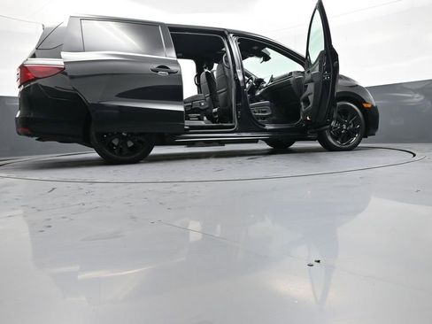 Certified 2023 Honda Odyssey Sport image 50