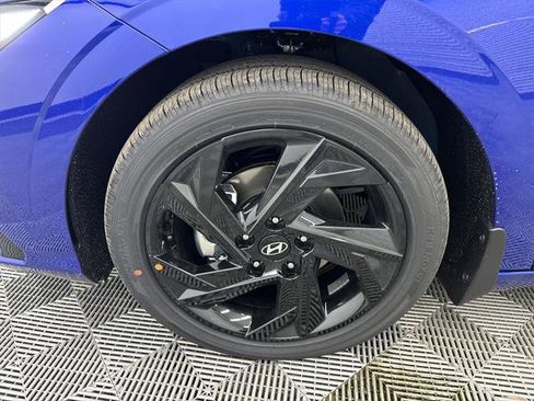 New 2026 Hyundai Elantra SEL Sport image 11