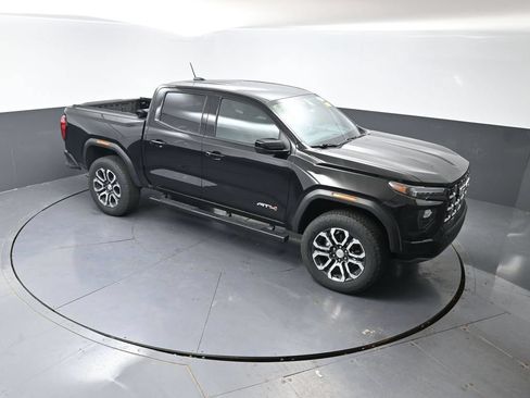 Used 2024 GMC Canyon AT4 w/ Canyon Safety Plus Package AWD/4WD image 16