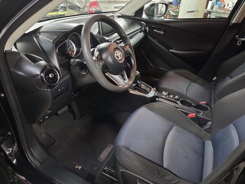 Used 2018 Toyota Yaris iA image 8
