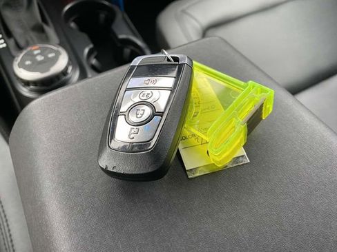 Certified 2024 Ford Bronco Black Diamond image 33