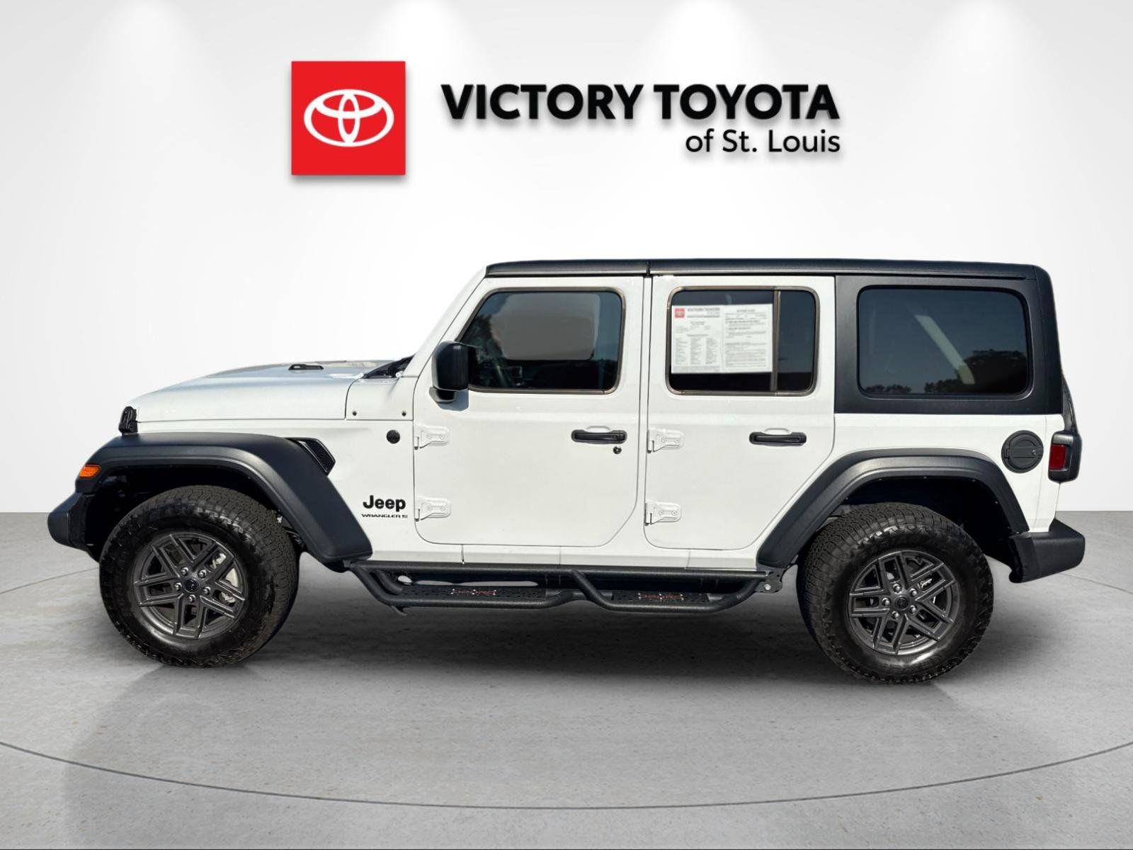 Used 2024 Jeep Wrangler Unlimited Sport AWD/4WD image 6