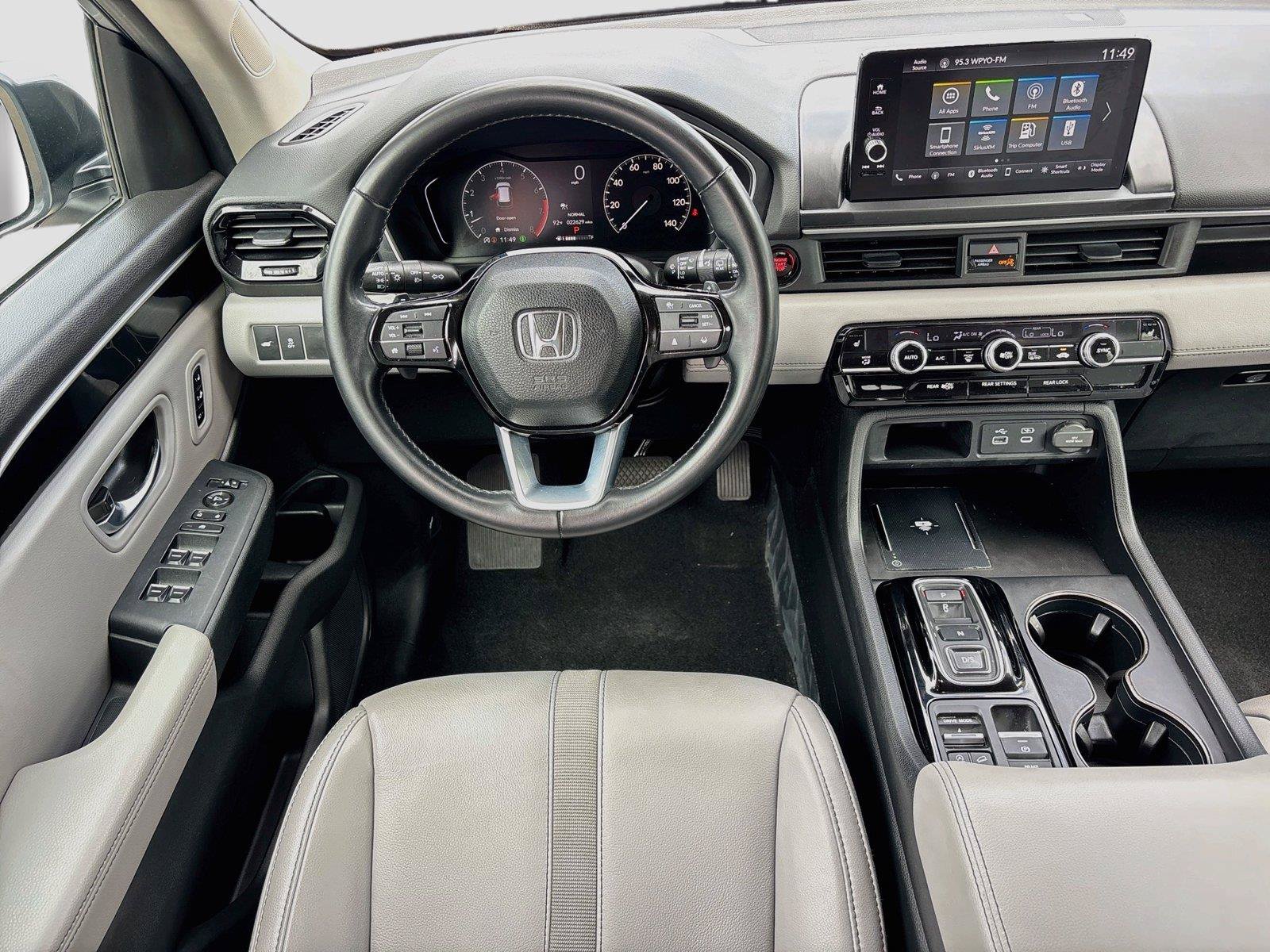 Certified 2025 Honda Pilot EX-L image 25
