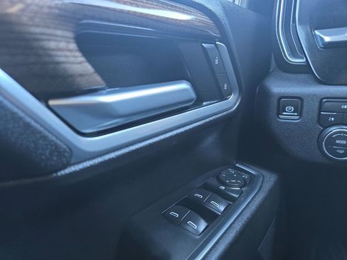 Used 2025 Chevrolet Silverado 2500 LT image 22