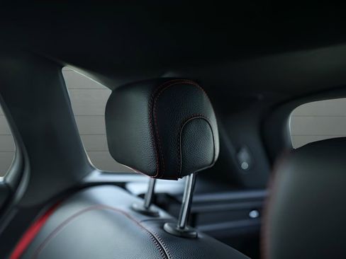 Used 2022 Mercedes-Benz GLC 43 AMG 4MATIC image 15