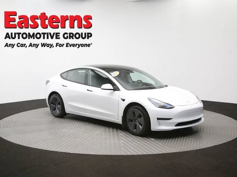 Used 2021 Tesla Model 3 Standard Range Plus RWD image 43