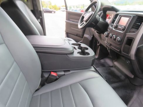 Used 2021 RAM 1500 Tradesman w/ Chrome Appearance Group image 19