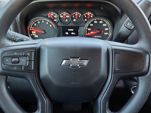 Used 2025 Chevrolet Silverado 1500 Custom Trail Boss w/ Turbomax Blackout Package image 11