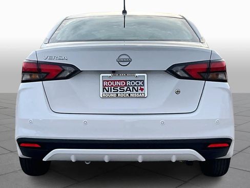 New 2025 Nissan Versa S image 4