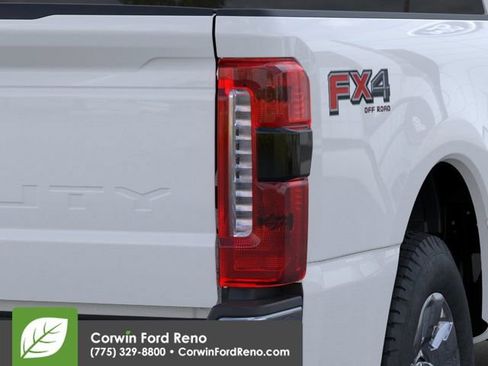 New 2026 Ford F250 Lariat w/ Chrome Package AWD/4WD image 23