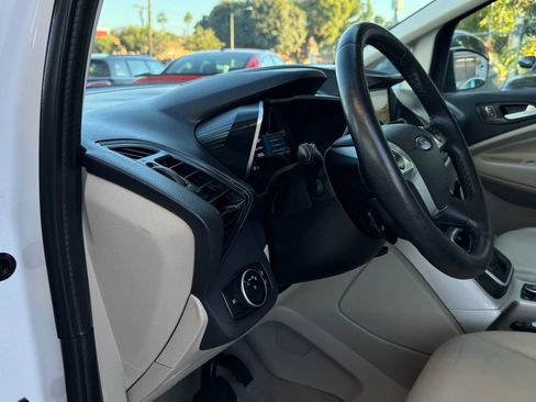 Used 2016 Ford C-MAX Energi SEL w/ Equipment Group 302A image 12