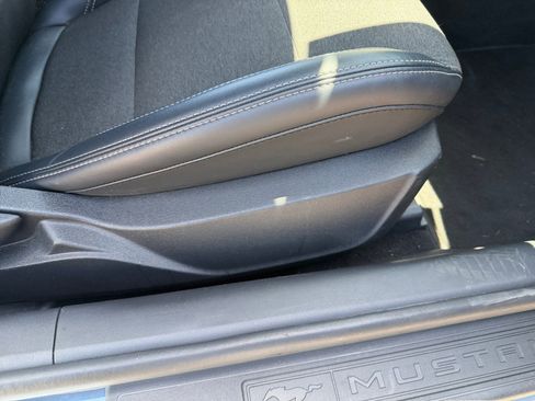 Used 2024 Ford Mustang Coupe RWD image 30