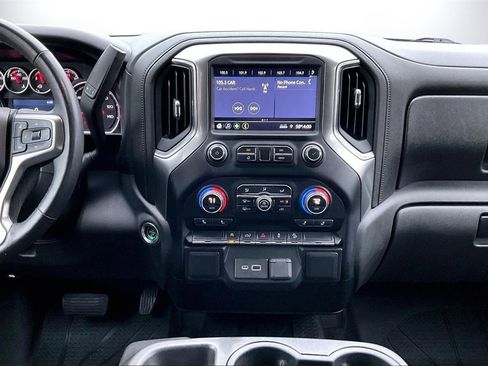 Used 2019 Chevrolet Silverado 1500 LT Trail Boss w/ Convenience Package image 11