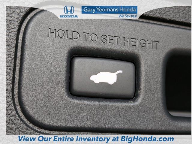 Certified 2025 Honda Odyssey Touring image 19