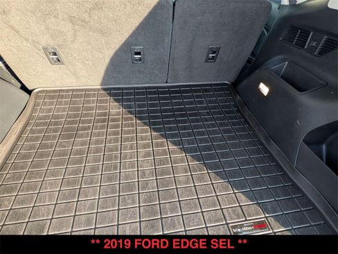 Used 2019 Ford Edge SEL w/ Equipment Group 201A image 31