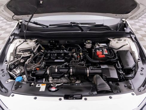 Used 2018 Honda Accord EX image 29