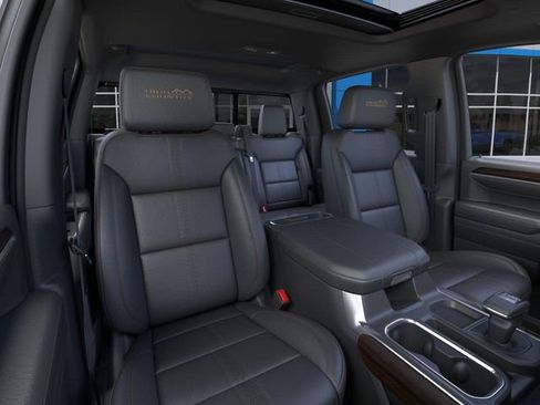 New 2026 Chevrolet Silverado 1500 High Country AWD/4WD image 16