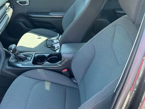 Used 2025 Kia K4 LXS image 13