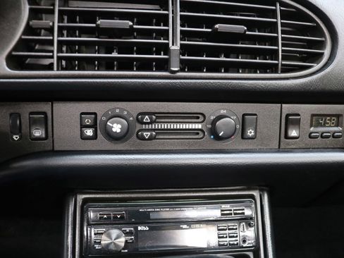 Used 1986 Porsche 944 Coupe image 19