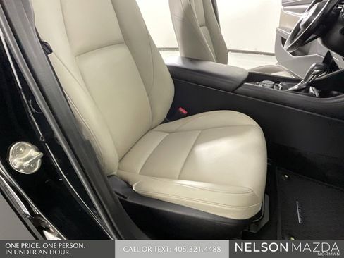 Used 2021 MAZDA MAZDA3 s image 27
