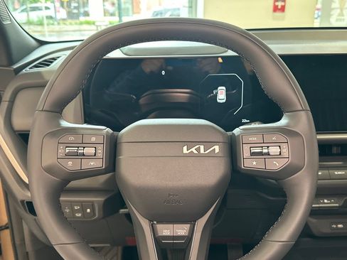 New 2027 Kia Seltos X-Line SX w/ X-Line SX Prestige Package AWD/4WD image 21