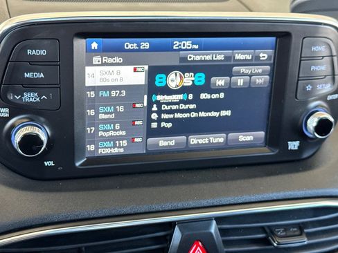 Used 2019 Hyundai Santa Fe Limited image 17