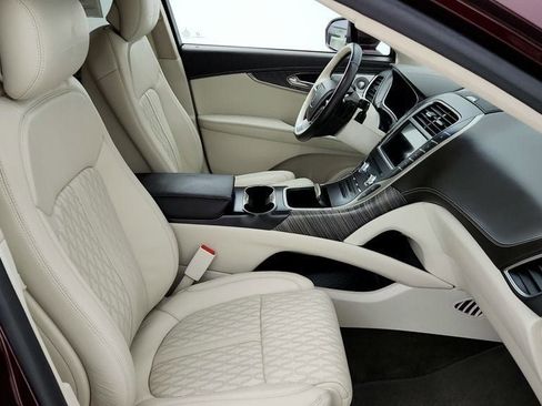 Used 2020 Lincoln Nautilus Black Label w/ Cargo Utility Package image 25