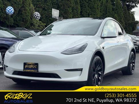 Used 2023 Tesla Model Y Long Range AWD/4WD image 8