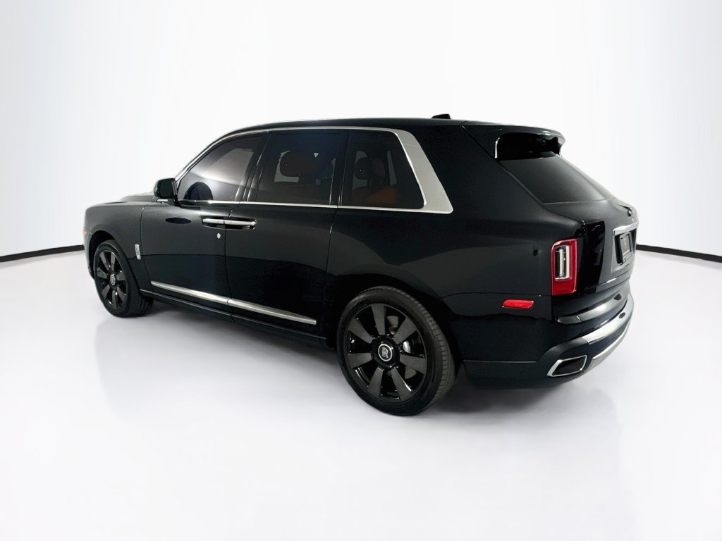 Used 2023 Rolls-Royce Cullinan AWD/4WD image 7