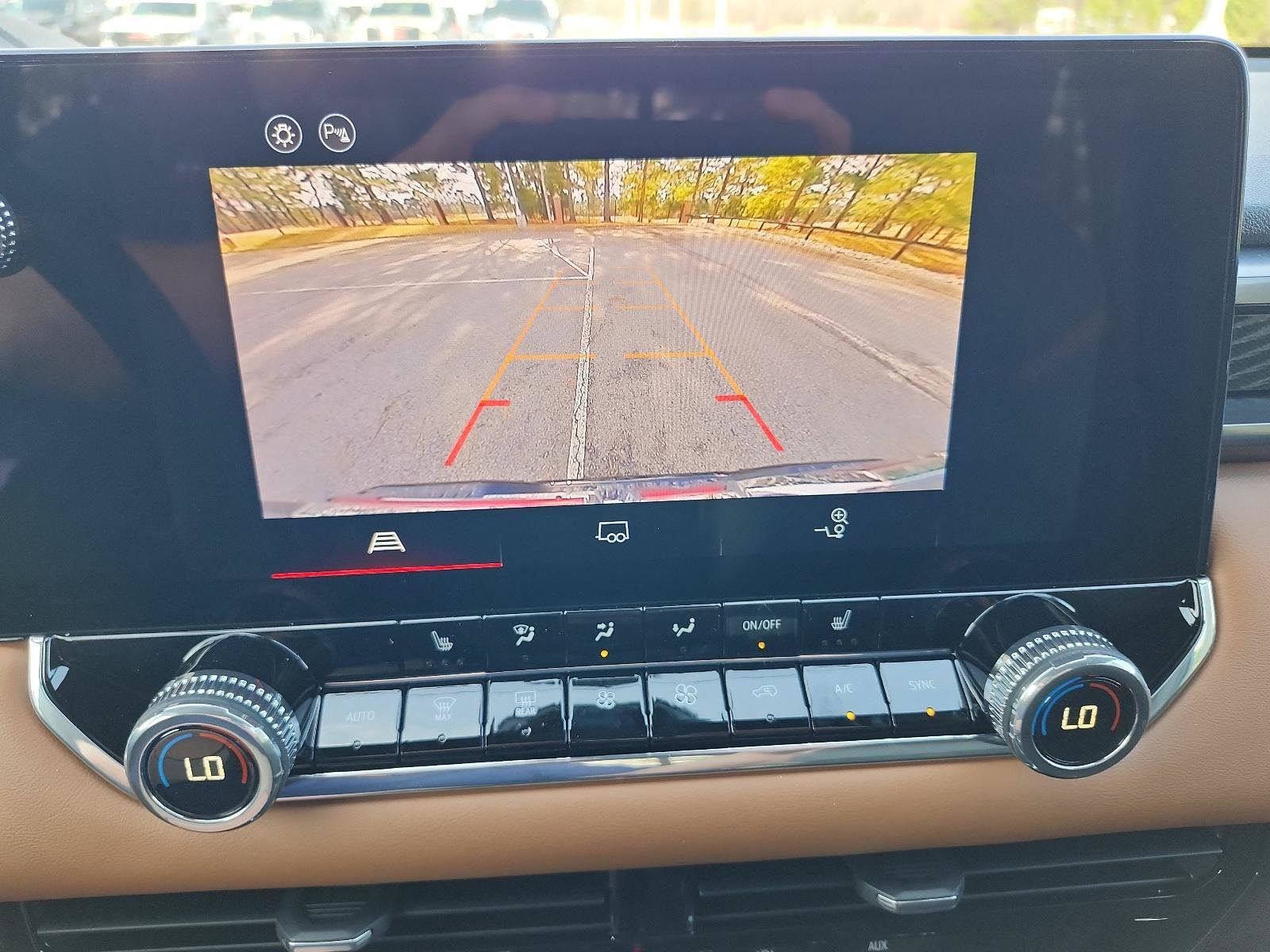 New 2026 GMC Canyon AT4 AWD/4WD image 12