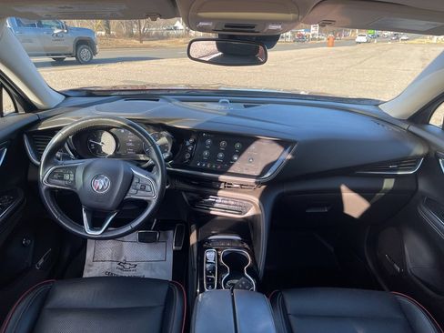 Used 2022 Buick Envision Essence w/ Technology Package I image 17