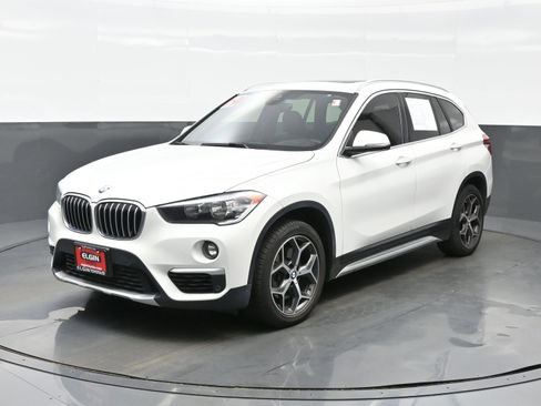 Used 2019 BMW X1 xDrive28i image 2