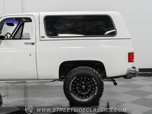 Used 1990 Chevrolet Blazer 4WD image 23