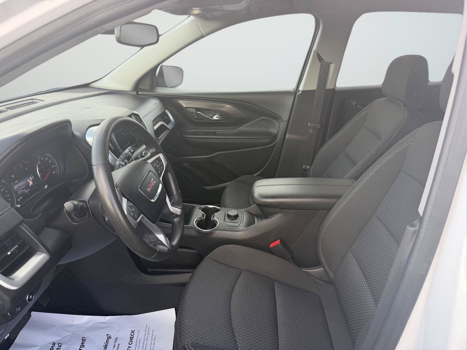Used 2024 GMC Terrain SLE AWD/4WD image 12