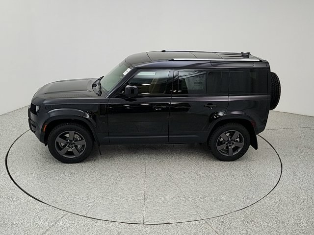 New 2026 Land Rover Defender 110 S AWD/4WD image 40