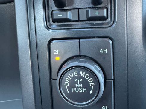 Used 2021 Ford F150 XLT w/ XTR Package image 30