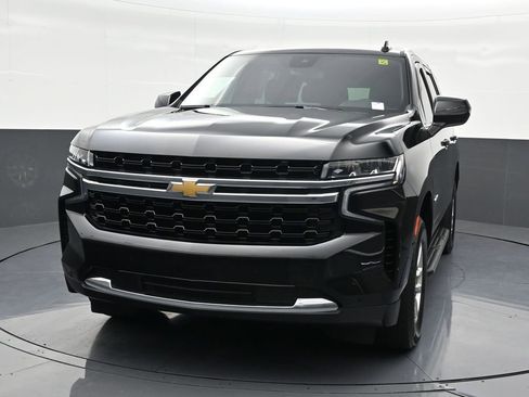 Used 2024 Chevrolet Tahoe LS image 9
