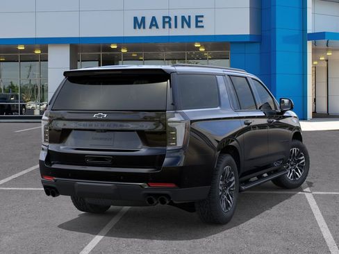 New 2026 Chevrolet Suburban Z71 w/ Comfort Package AWD/4WD image 4