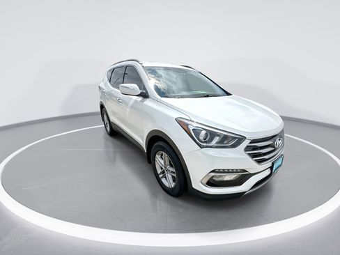 Used 2018 Hyundai Santa Fe Sport AWD/4WD image 2
