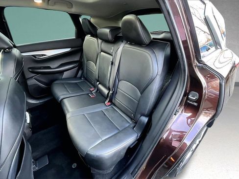 Used 2020 INFINITI QX50 Luxe w/ Navigation Package image 21