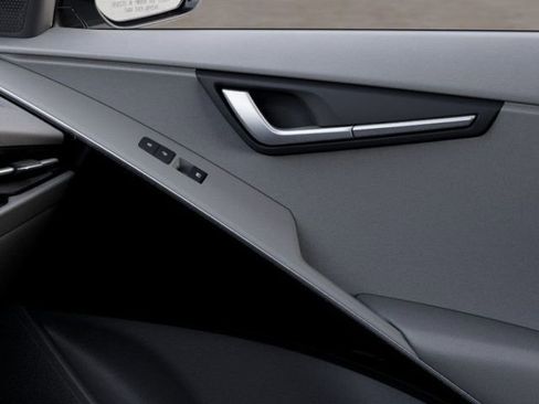 New 2025 Kia Niro SX Touring image 25