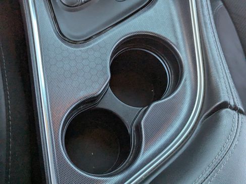 Used 2017 Dodge Challenger GT w/ Technology Group image 22