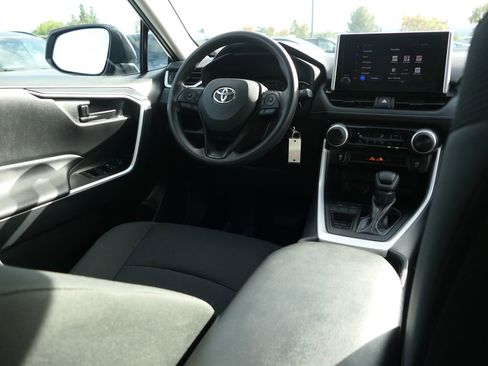 Used 2025 Toyota RAV4 LE image 26