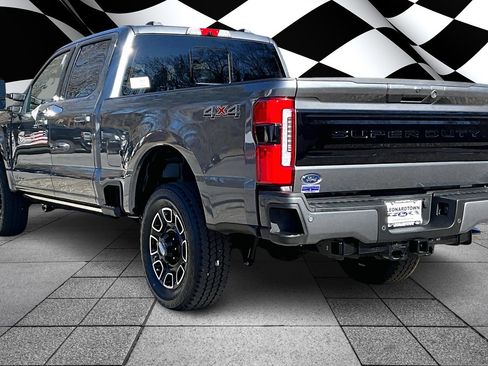 New 2026 Ford F250 Platinum AWD/4WD image 3