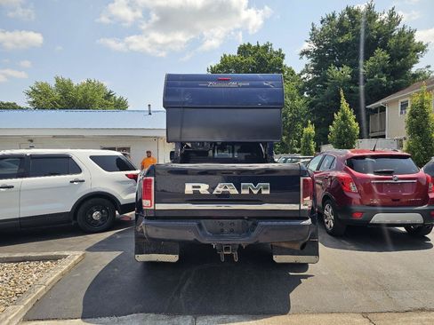 Used 2017 RAM 3500 Laramie Longhorn AWD/4WD image 6
