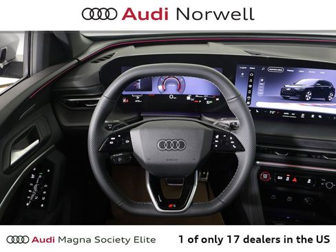 New 2026 Audi SQ5 Premium Plus image 32