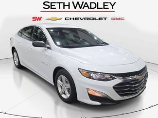 Used 2022 Chevrolet Malibu LS video 1