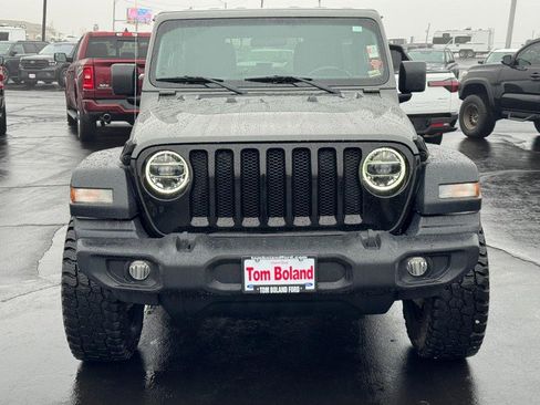 Used 2020 Jeep Wrangler Unlimited Sport image 9