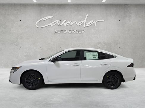 New 2026 Nissan Sentra SV FWD image 13